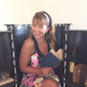 Meet your Posher, Kristin